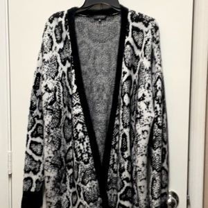 1. State Animal Print cardigan XL